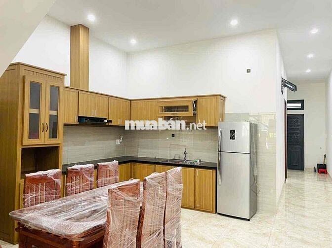 Cho thuê nhà 3 tầng đường Cồn Dầu 14