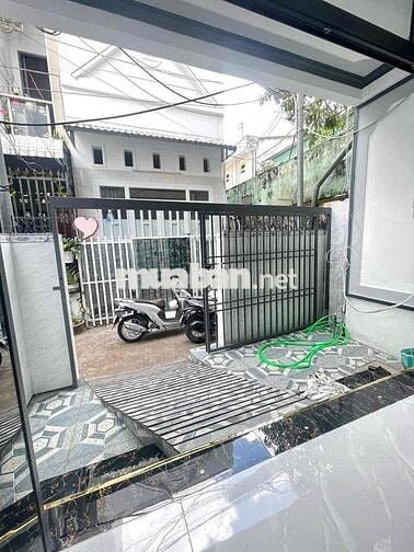Nhà trệt Lầu mới 3pn Hẻm Trần Bình Trọng