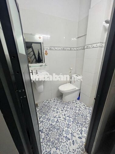 Bán dãy trọ giá 1 tỷ 550TR, Ngay TT văn hóa Bình Chánh
