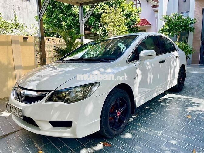 Honda Civic 2010 - 240000 km
