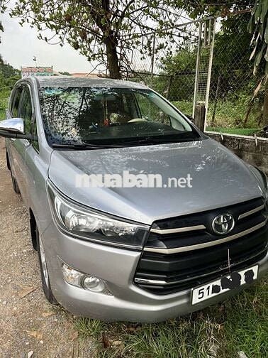 INNOVA màu bạc 8C đời 2019 GĐSD