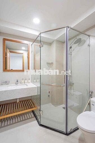 Căn hộ 1 Phòng Ngủ có Ban Công - 55m2 - cách chợ Bến Thành 500m