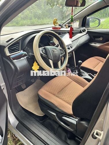 INNOVA màu bạc 8C đời 2019 GĐSD