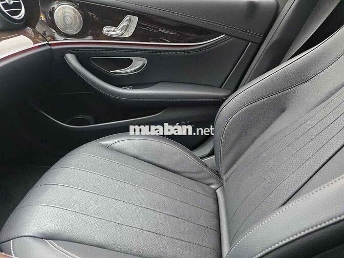 Mercedes Benz E Class 2022 E200 Exclusive - 26V