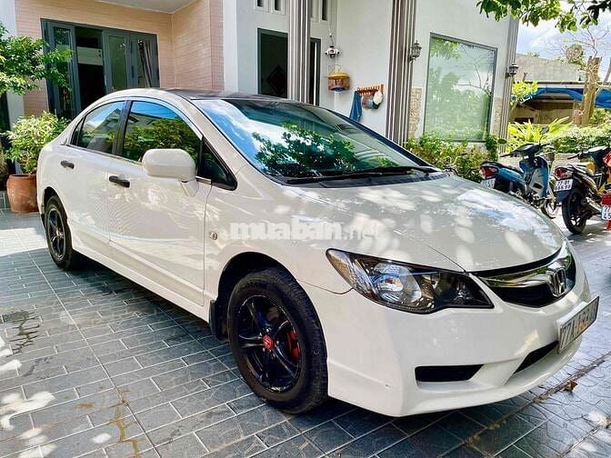 Honda Civic 2010 - 240000 km