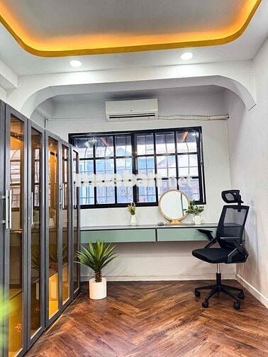 CĂN HỘ 2 Phòng Ngủ Ngay Etown Cộng Hoà , Bancol & Cửa Sổ Trời Cực Chil