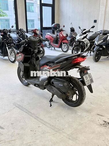 Cần bán Honda Vario 160 – Đăng ký 2023, biển HCM