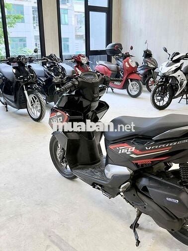 Cần bán Honda Vario 160 – Đăng ký 2023, biển HCM