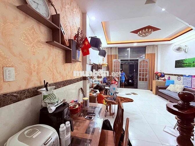 Bán Nhà Lê Đức Thọ. p17. 4.5 x 10. trệt lầu. chỉ 4.63 tỷ