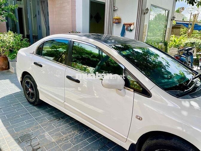 Honda Civic 2010 - 240000 km