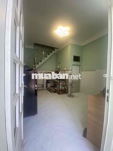 Nhà Cho Thuê 1 trệt 2 lầu 1 wc 283/1