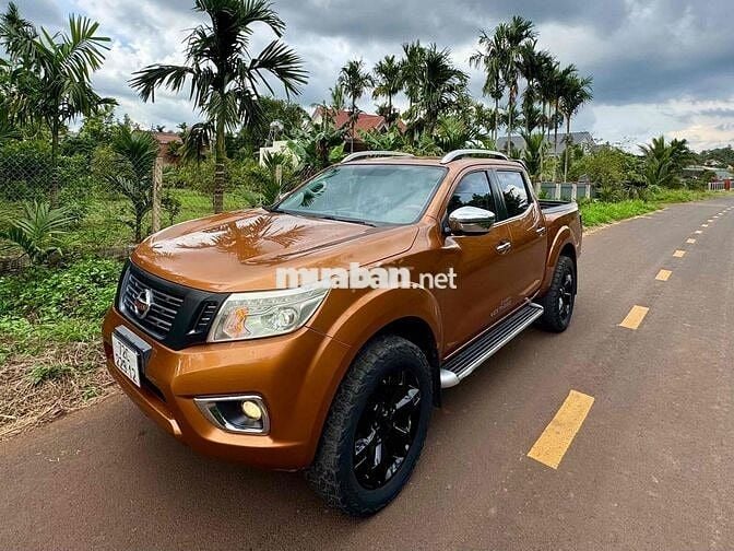 Nissan Navara 2015 NP300 VL 4x4 AT - 130000 km