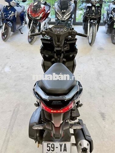 Cần bán Honda Vario 160 – Đăng ký 2023, biển HCM