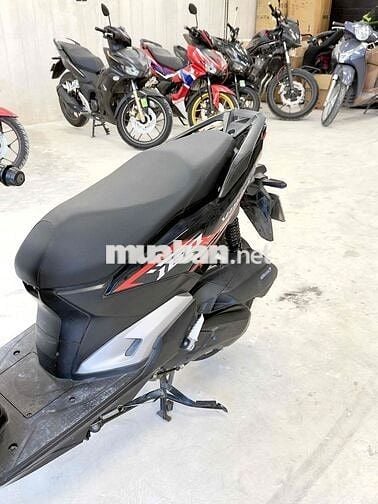 Cần bán Honda Vario 160 – Đăng ký 2023, biển HCM