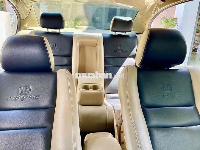 Honda Civic 2010 - 240000 km