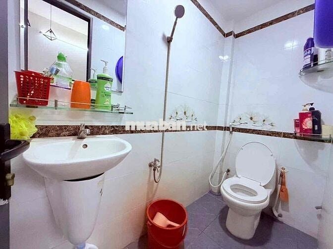 Bán Nhà Lê Đức Thọ. p17. 4.5 x 10. trệt lầu. chỉ 4.63 tỷ