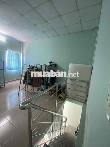 Nhà Cho Thuê 1 trệt 2 lầu 1 wc 283/1