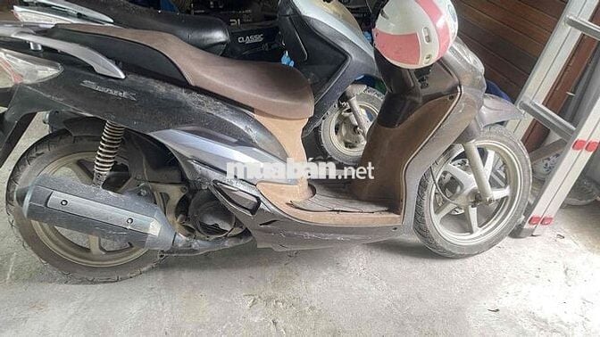 cần bán 2 cái xe