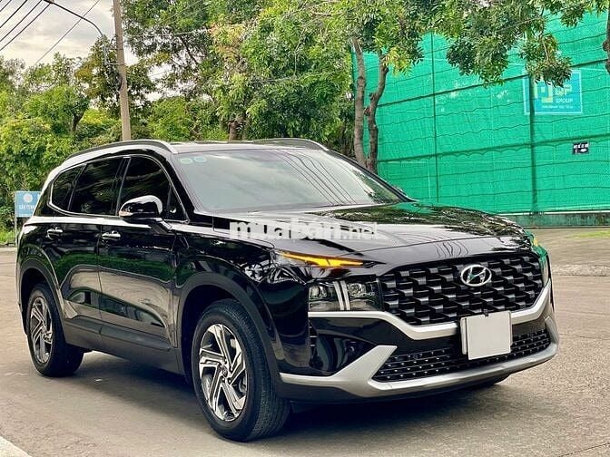 Hyundai Santa Fe 2.2 tiêu chuẩn 2023 - 19000km
