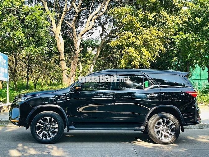 Fortuner Legender 2.4 AT 4x2 2022 - 55000km