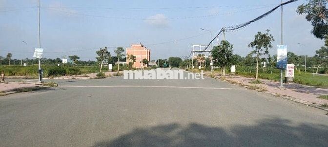 Bán đất đẹp trung tâm Đức Hòa, Long an - Sổ hồng riêng, thổ cư 100%!