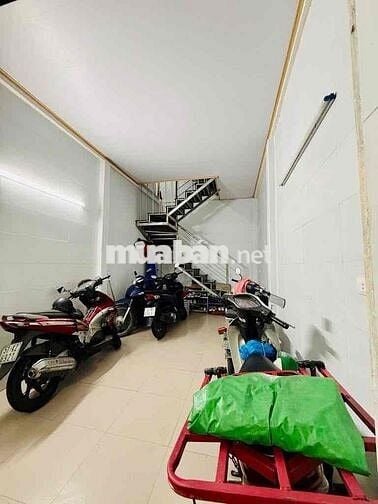BÁ.N NHÀ TRUNG TÂM QUẬN THANH XUÂN - 80M RA Ô TÔ - 4 TẦNG - 3 NGỦ