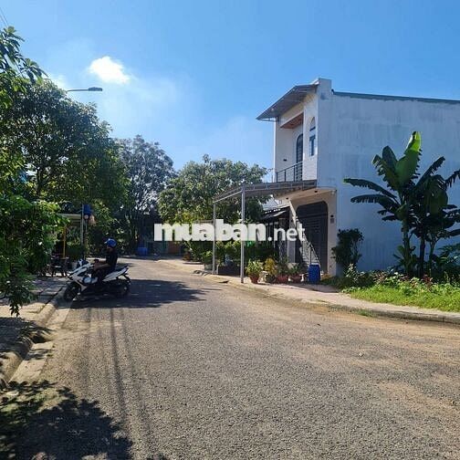 Bán đất kdc lavender gần công viên