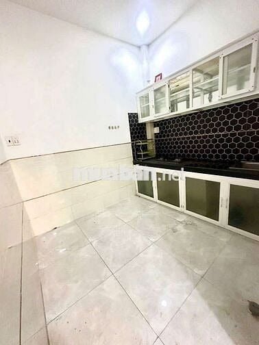 🟥🟥CHO THUÊ NC - DT 3,2X9M - HẺM 2581 HUỲNH TẤN PHÁT - NHÀ BÈ