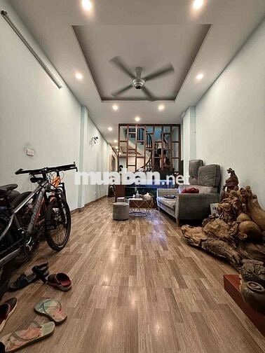 Văn Quán42m 5t 4ngủ ôtô cách 10m,tiện ích trường,chợ sát nhà ,an sinh