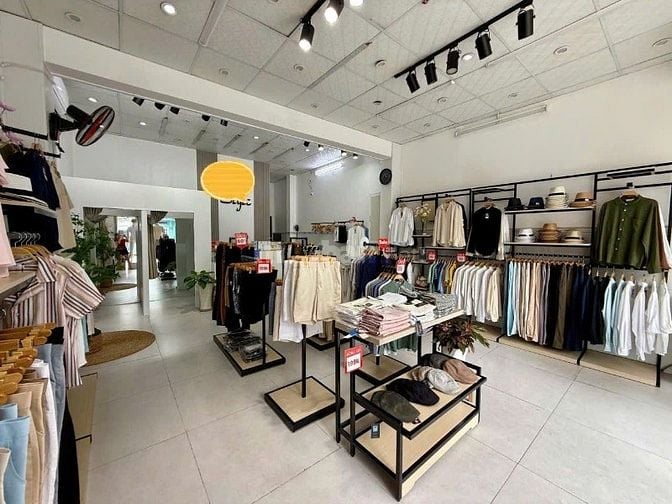 CHÍNH CHỦ BÁN CĂN MẶT TIỀN ĐANG CHO THUÊ 18 TRIỆU/THÁNG HD 5 NĂM  5%