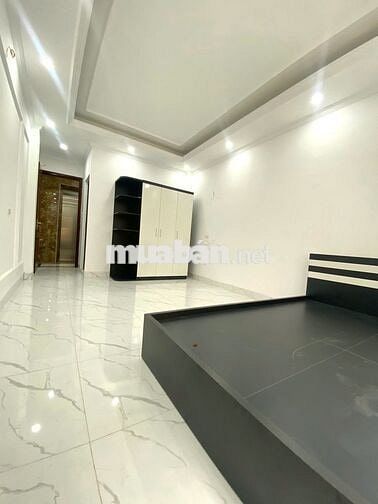 Cho thuê phòng giá rẻ gần ĐH Thăng Long, cách 5 phút xe máy