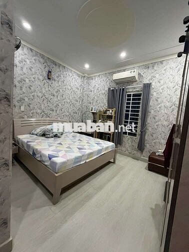 Bán căn nhà khu dân cư phường đông hoà tp hcm