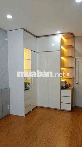 Cho thuê căn hộ topa diện 79m2(2pn,2wc ) nội thất như hình giá : 14 tr