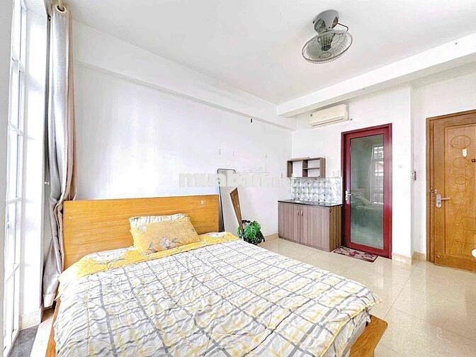 ⚜️Căn Hộ Full Nội Thất Thang Máy Nằm Giữa Chợ Bà Chiểu Và Ngã Tư HX
