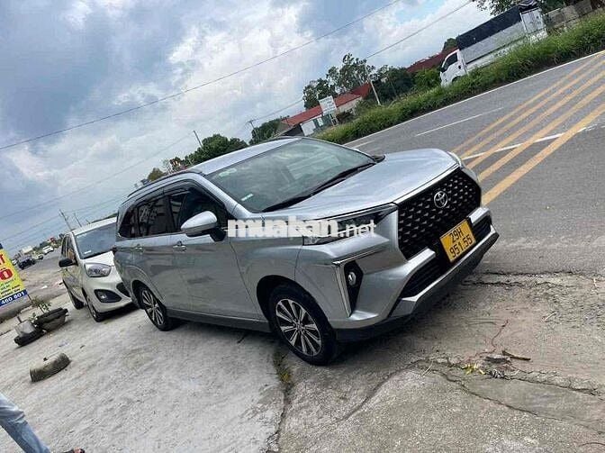 Toyota Velos Cross sx 2022