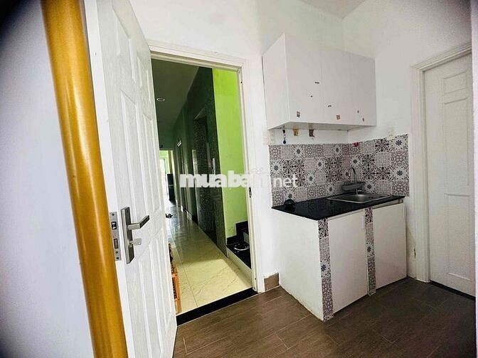 cho thuê căn hộ cao cấp - đường Dương Bá Trạc, Quận 8 - Thang máy