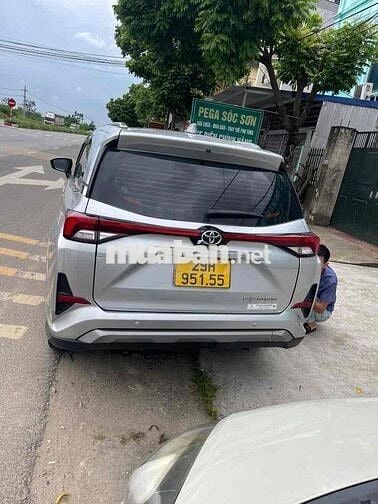 Toyota Velos Cross sx 2022
