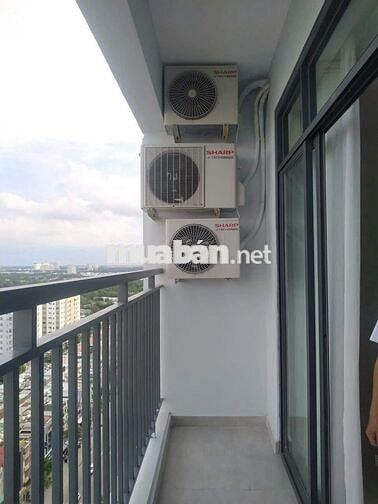 Cho thuê cc Central Premium Q8. DT 72m2, 2PN, 2WC,có nt, Giá 14,5tr/th