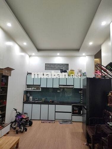 Mặt phố Phú Đô, 3 thoáng, ngõ thông kinh doanh, ô tô đỗ, 100m2 22 tỷ
