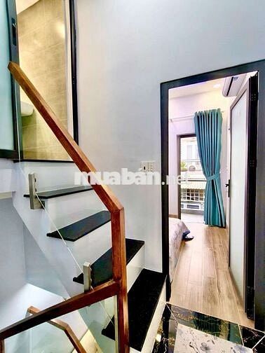 Nhà 2 tầng 2 phòng ngủ hẻm xe hơi 7 chỗ tới nhà SHR Phạm Văn Chiêu P16