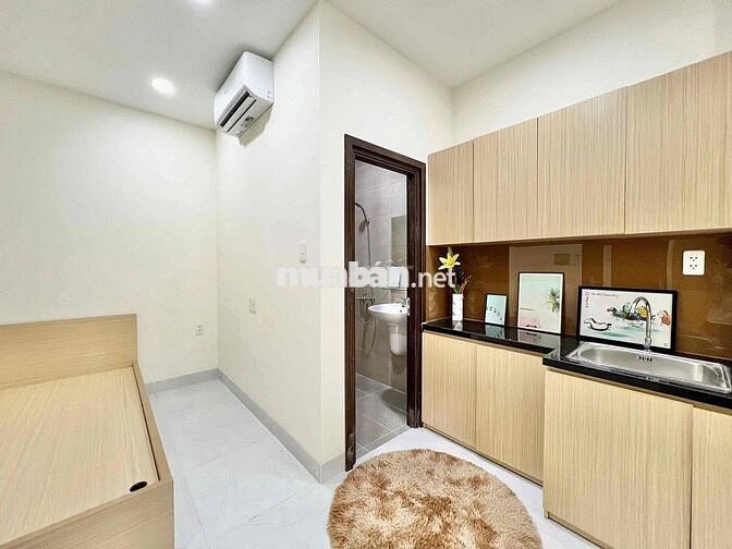 Căn Hộ full nội thất ngay Trục đường Phạm Văn Đồng