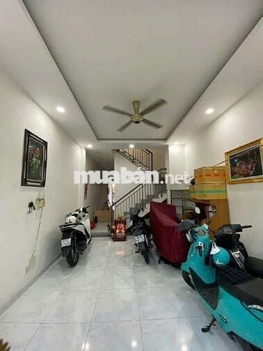 NHÀ 3 TẦNG ĐẸP — PHÙNG CHÍ KIÊN_PHƯỜNG TÂN QUÝ (4m x 17m)