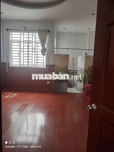 Nhà 100m2 4pn 4wc ĐỐI DIỆN VẠN Phúc