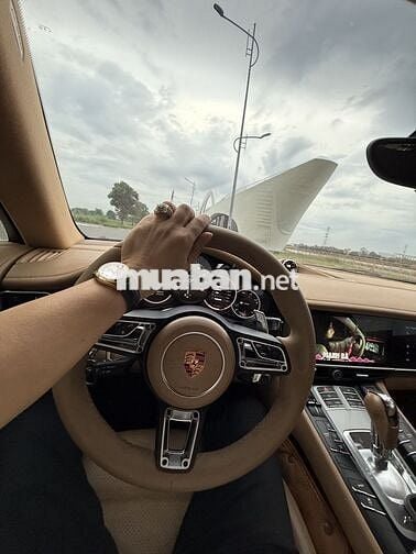 Porsche Panamera form 2017.lên tất cả rồi.đẹp GLuu