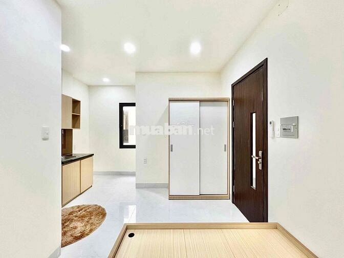 Căn Hộ full nội thất ngay Trục đường Phạm Văn Đồng
