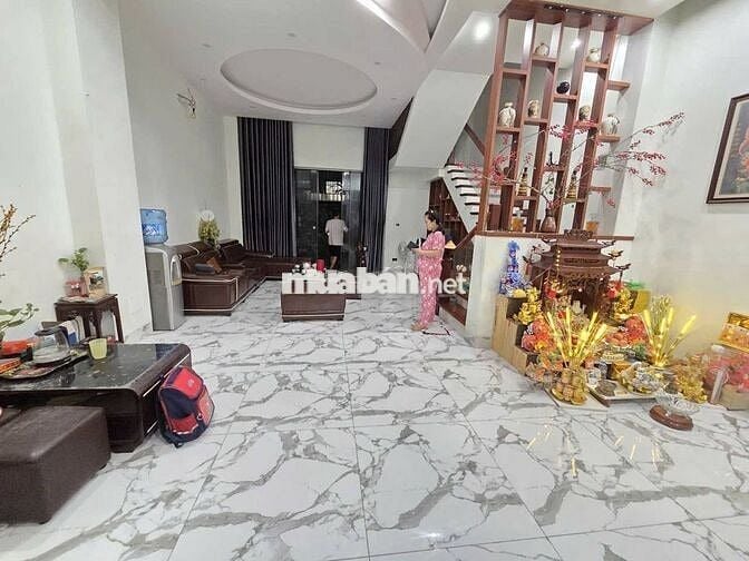 CHUYỂN CÔNG TÁC-BÁN CĂN TẠI FORESA XUÂN PHƯƠNG-100m2-5Tầng-MT6m