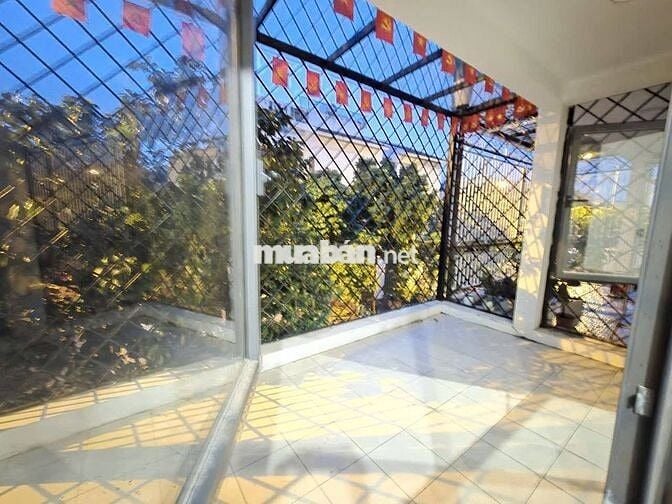 CHUYỂN CÔNG TÁC-BÁN CĂN TẠI FORESA XUÂN PHƯƠNG-100m2-5Tầng-MT6m