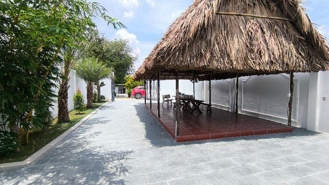 Bán căn nhà nghỉ dưỡng đầy đủ mọi công năng DT 10*24m giá siêu hời 