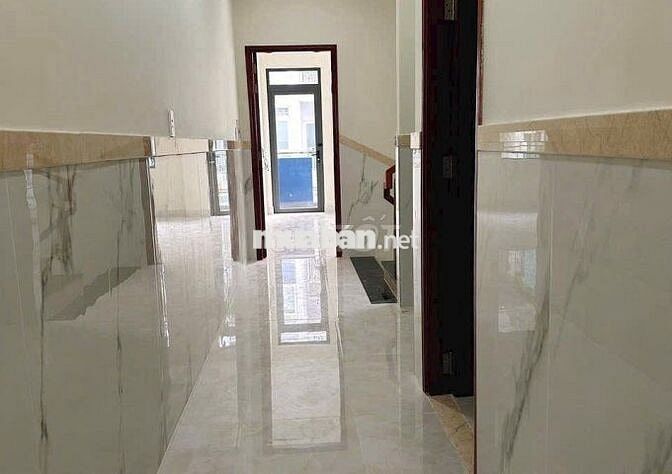 BÁN NHÀ 3 TẦNG – HẺM NHỰA GẦN MẶT TIỀN PHAN VĂN HỚN, Q.12