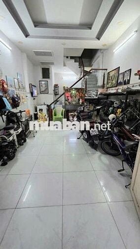👉Bán Gấp Nhà 40m² - 2 phòng 2wc (Hẻm xe hơi thông)
